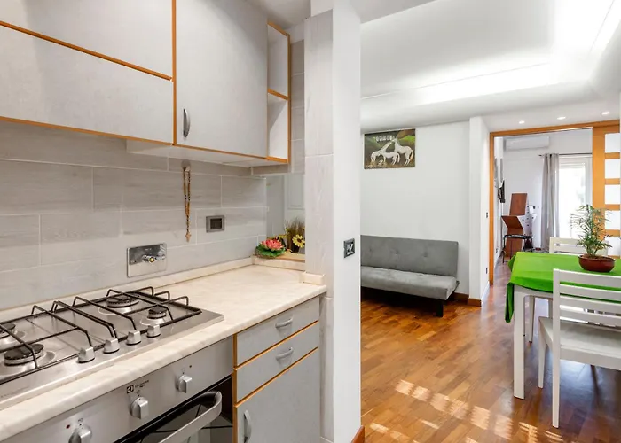 Vatican - San Pietro Station Apartment Rom
