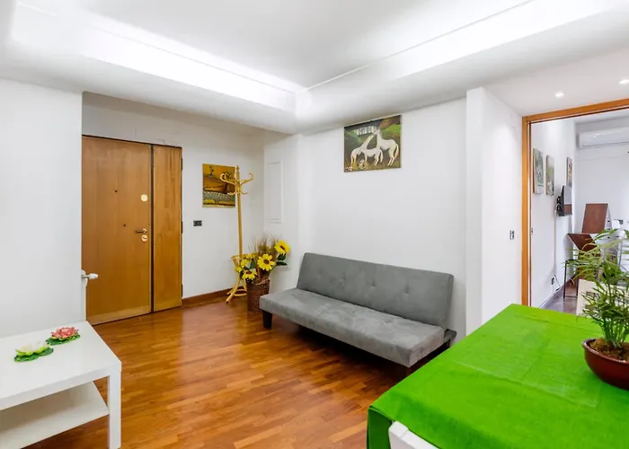 Apartment Vatican - San Pietro Station *